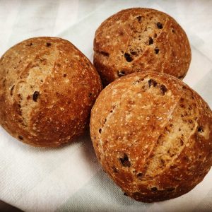 Pan con aceitunas